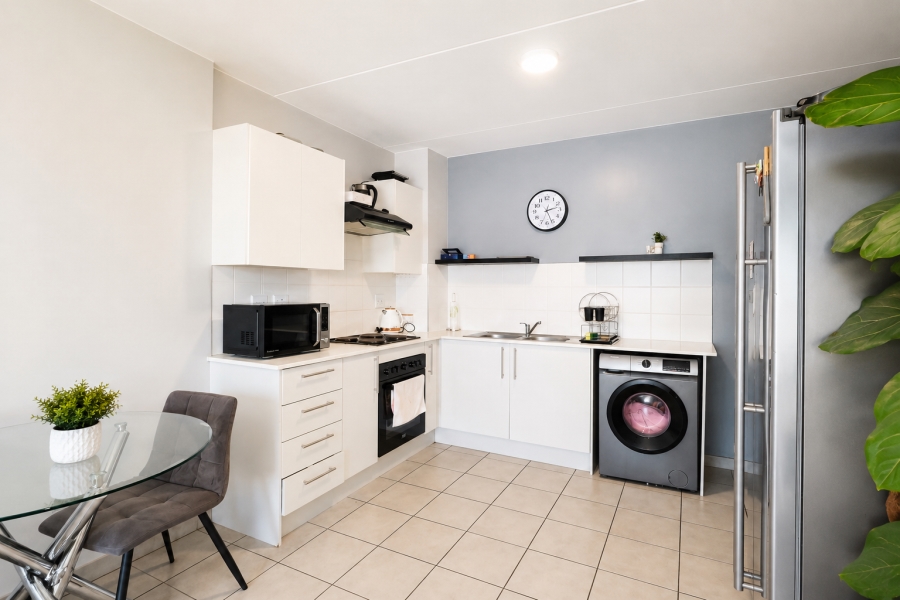 2 Bedroom Property for Sale in Parklands Western Cape